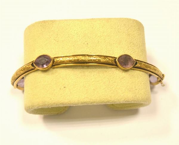 Bracciale in oro giallo e pietre