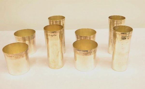 Ventiquattro bicchieri in argento sterling , Brandimarte  - Asta Decorazione di interni - Poggio Bracciolini Casa d'Aste