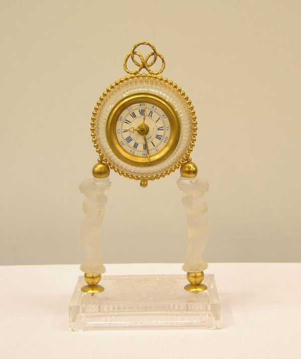 Orologio da tavolo, sec.XX&nbsp;&nbsp;&nbsp;&nbsp;&nbsp;&nbsp;&nbsp;&nbsp;&nbsp;&nbsp;&nbsp;&nbsp;&nbsp;&nbsp;&nbsp;&nbsp;&nbsp;&nbsp;&nbsp;&nbsp;&nbsp;&nbsp;&nbsp;&nbsp;&nbsp;&nbsp;&nbsp;&nbsp;&nbsp;&nbsp;&nbsp;&nbsp;&nbsp;&nbsp;&nbsp;&nbsp;&nbsp;&nbsp;&nbsp;&nbsp;&nbsp;&nbsp;&nbsp;&nbsp;&nbsp;&nbsp;&nbsp;&nbsp;