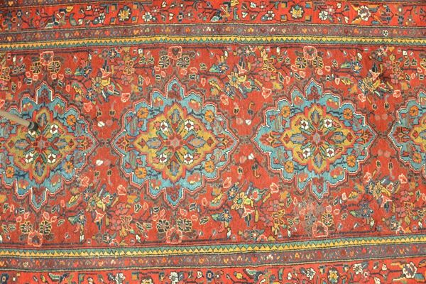 Galleria persiana  - Asta Decorazione di interni - Poggio Bracciolini Casa d'Aste