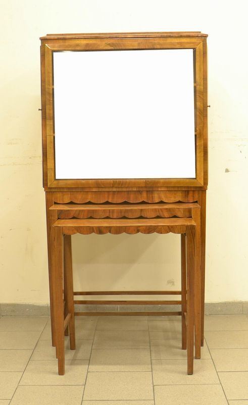 Vetrina, art dec&ograve;, prima met&agrave; sec. XX, in radica di noce,