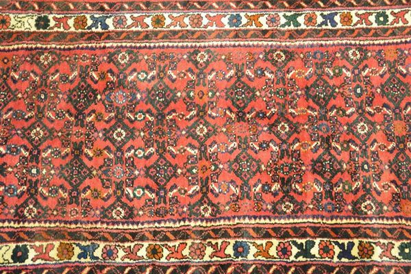 Galleria persiana,&nbsp;&nbsp;&nbsp;&nbsp;&nbsp;&nbsp;&nbsp;&nbsp;&nbsp;&nbsp;&nbsp;&nbsp;&nbsp;&nbsp;&nbsp;&nbsp;&nbsp;&nbsp;&nbsp;&nbsp;&nbsp;  - Asta Decorazione di interni - Poggio Bracciolini Casa d'Aste