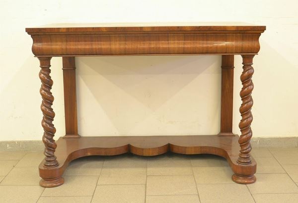 Consolle, fine sec. XIX, in noce, colonne a torciglione,