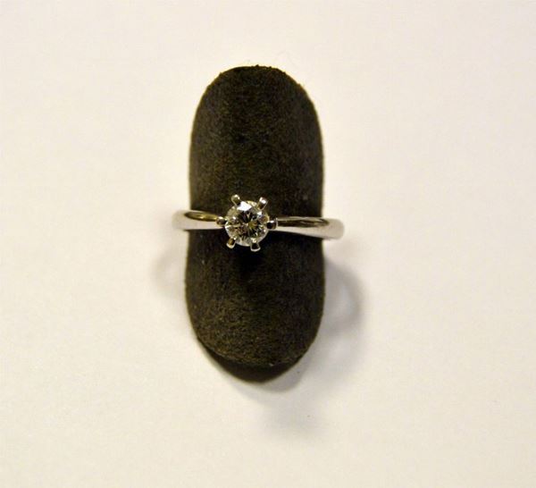 19-Solitario con brillante ct 0,40 g 3,3&nbsp;&nbsp;&nbsp;&nbsp;&nbsp;&nbsp;&nbsp;&nbsp;&nbsp;&nbsp;&nbsp;&nbsp;&nbsp;&nbsp;&nbsp;&nbsp;&nbsp;&nbsp;&nbsp;&nbsp;&nbsp;&nbsp;&nbsp;&nbsp;&nbsp;&nbsp;&nbsp;&nbsp;&nbsp;&nbsp;&nbsp;&nbsp;&nbsp;&nbsp;