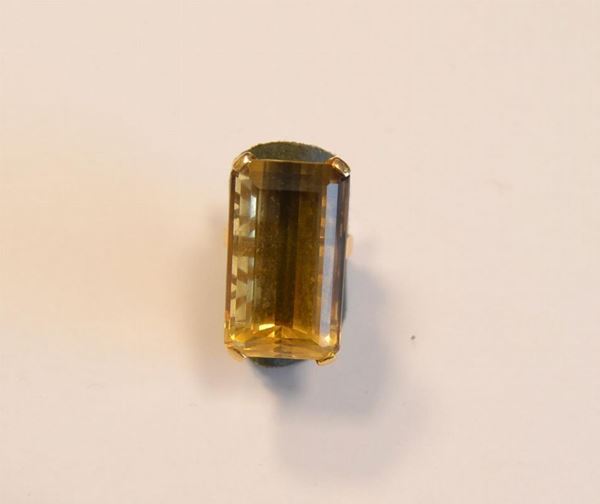 Anello in oro giallo e topazio&nbsp;&nbsp;&nbsp;&nbsp;&nbsp;&nbsp;&nbsp;&nbsp;&nbsp;&nbsp;&nbsp;&nbsp;&nbsp;&nbsp;&nbsp;&nbsp;&nbsp;&nbsp;&nbsp;&nbsp;&nbsp;&nbsp;&nbsp;&nbsp;&nbsp;&nbsp;&nbsp;&nbsp;&nbsp;&nbsp;&nbsp;&nbsp;&nbsp;&nbsp;&nbsp;&nbsp;&nbsp;&nbsp;&nbsp;&nbsp;&nbsp;&nbsp;&nbsp;&nbsp;