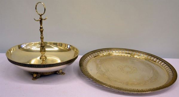 Vassoio in argento 925  - Asta ARREDI, OGGETTI D'ARTE, DIPINTI E GIOIELLI - Poggio Bracciolini Casa d'Aste