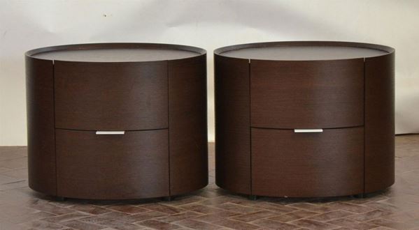 Coppia di comodini ovali, design MISURA EMME,