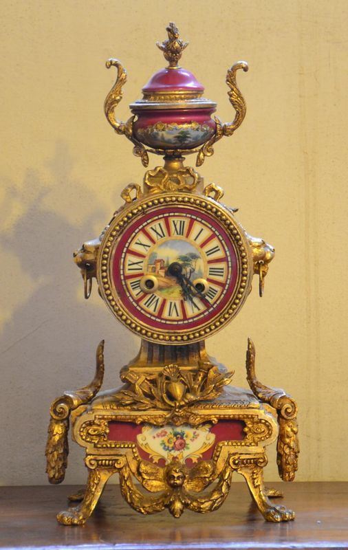 Orologio, Francia, inizi sec. XX, in bronzo,&nbsp;&nbsp;&nbsp;&nbsp;&nbsp;&nbsp;&nbsp;&nbsp;&nbsp;&nbsp;&nbsp;&nbsp;&nbsp;&nbsp;&nbsp;&nbsp;&nbsp;&nbsp;&nbsp;&nbsp;&nbsp;&nbsp;&nbsp;&nbsp;&nbsp;&nbsp;