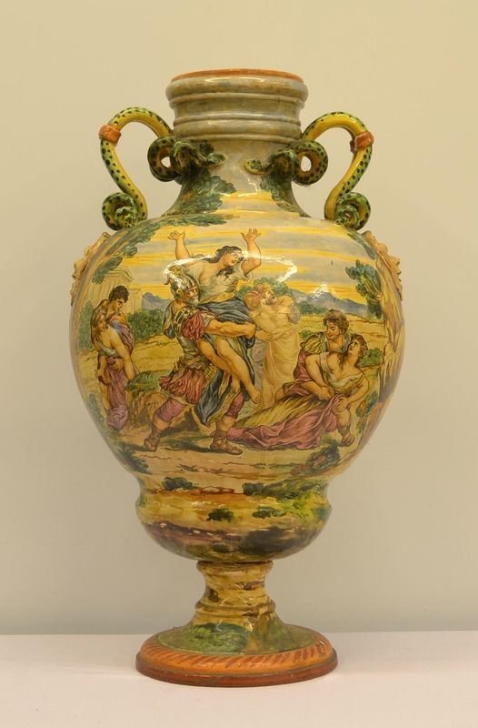 Vaso, sec. XIX, in terracotta smaltata e decorata a figure,