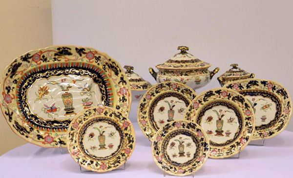 Servito di piatti , Inghilterra,&nbsp; sec.XX , Mason's , in maiolica