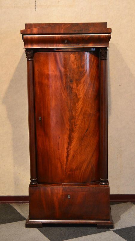 Mobile a colonna, Biedermeier, in mogano,