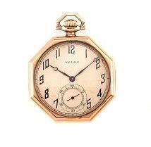 OROLOGIO DA TASCA WALTHAM WATCH COMPANY, MASSACHUSETTS. MOV. N. 23'488'495, CASSA N. 283'824, 1920 CIRCA, IN ORO 14 KT