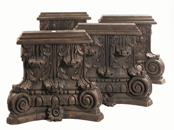QUATTRO CAPITELLI DA LESENA, FRANCIA, SECOLO XVIII&nbsp;&nbsp;&nbsp;&nbsp;&nbsp;&nbsp;&nbsp;&nbsp;&nbsp;&nbsp;&nbsp;&nbsp;&nbsp;&nbsp;&nbsp;&nbsp;&nbsp;&nbsp;&nbsp;&nbsp;&nbsp;&nbsp;&nbsp;&nbsp;
