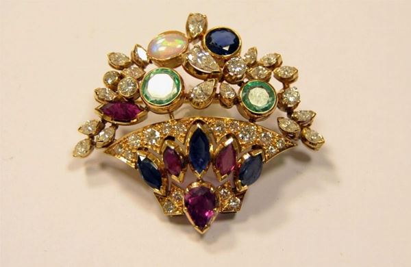 SPILLA IN ORO GIALLO, DIAMANTI, SMERALDI E PIETRE  - Asta ANTIQUARIATO, COLLEZIONISMO E GIOIELLI - Poggio Bracciolini Casa d'Aste