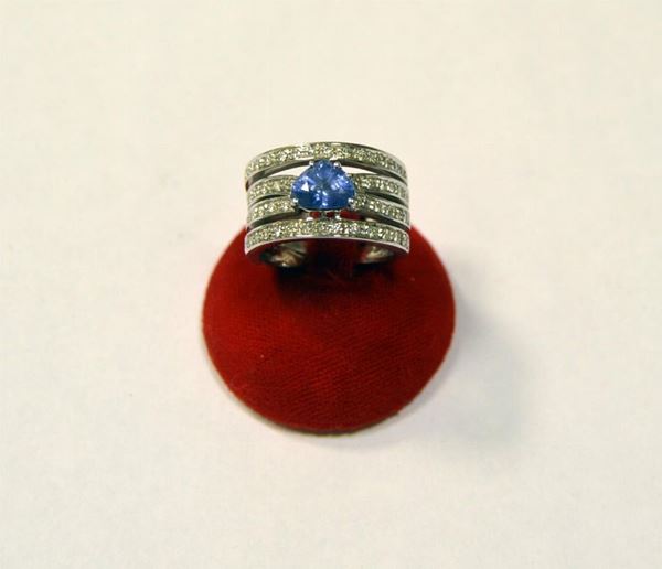ANELLO IN ORO BIANCO, ZAFFIRO E DIAMANTI&nbsp;&nbsp;&nbsp;&nbsp;&nbsp;&nbsp;&nbsp;&nbsp;&nbsp;&nbsp;&nbsp;&nbsp;&nbsp;&nbsp;&nbsp;&nbsp;&nbsp;&nbsp;&nbsp;&nbsp;&nbsp;&nbsp;&nbsp;&nbsp;&nbsp;&nbsp;&nbsp;&nbsp;&nbsp;&nbsp;&nbsp;&nbsp;&nbsp;&nbsp;
