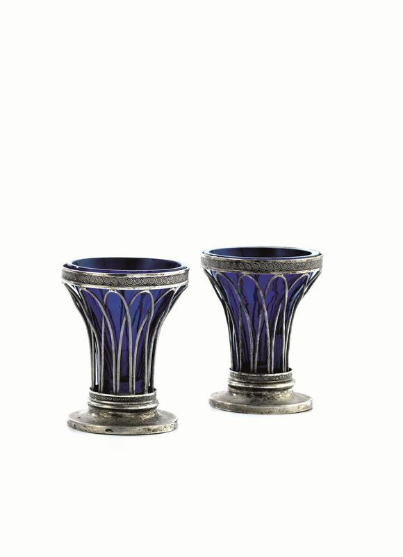 COPPIA DI VASETTI, NAPOLI, SECOLO XIX  - Asta ANTIQUARIATO, COLLEZIONISMO E GIOIELLI - Poggio Bracciolini Casa d'Aste