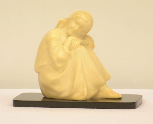 Scultura, met&agrave; sec. XX, in alabastro, raffigurante