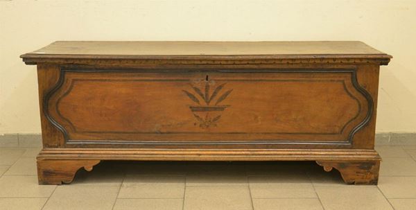 Cassapanca, sec. XVIII, in noce, piano da alzarsi,