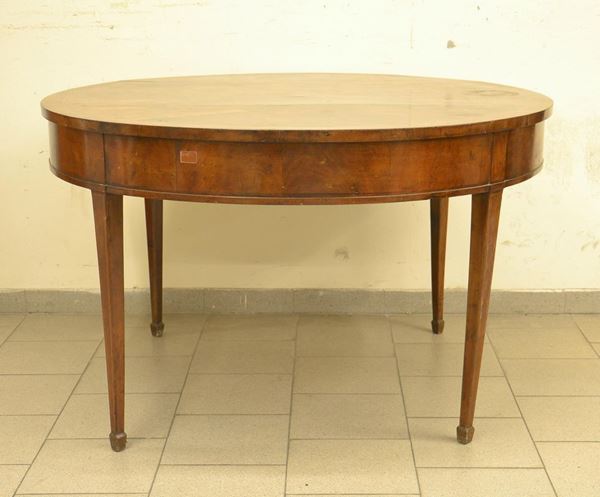 Tavolo, Italia settentrionale, sec. XX, in noce, piano circolare,