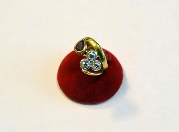 ANELLO IN ORO GIALLO, ORO BIANCO, RUBINO  