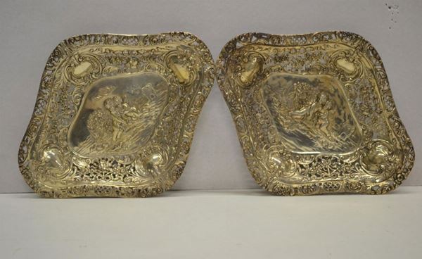 Coppia di vassoietti, Germania, secolo XX, in argento, tese traforate e&nbsp;&nbsp;&nbsp;