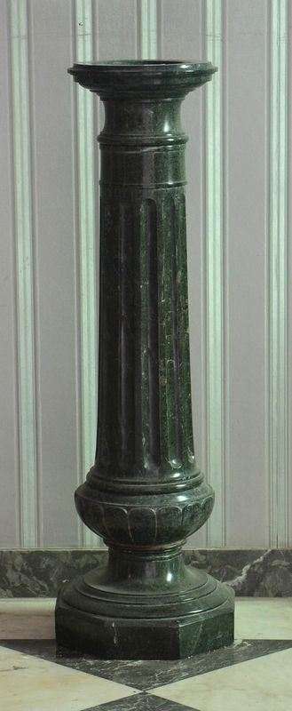 Colonna, sec. XIX, in marmo