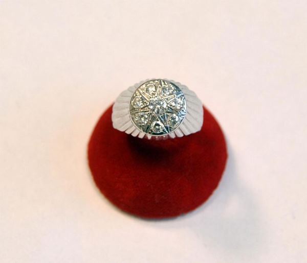 ANELLO IN ORO BIANCO E DIAMANTI&nbsp;&nbsp;&nbsp;&nbsp;&nbsp;&nbsp;&nbsp;&nbsp;&nbsp;&nbsp;&nbsp;&nbsp;&nbsp;&nbsp;&nbsp;&nbsp;&nbsp;&nbsp;&nbsp;&nbsp;&nbsp;&nbsp;&nbsp;&nbsp;&nbsp;&nbsp;&nbsp;&nbsp;&nbsp;&nbsp;&nbsp;&nbsp;&nbsp;&nbsp;&nbsp;&nbsp;&nbsp;&nbsp;&nbsp;&nbsp;&nbsp;&nbsp;&nbsp;