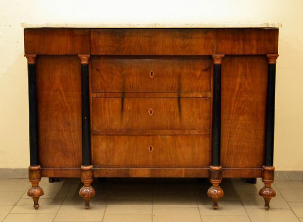 Credenza, Impero, sec. XIX, in noce, quattro cassetti centrati