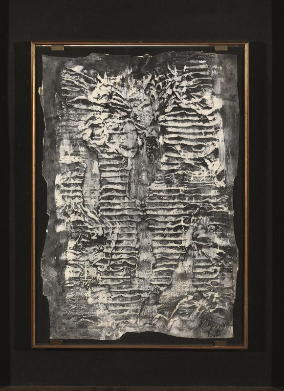 Indistintamente firmato  - Asta GIOIELLI, ARREDI, DIPINTI E OGGETTI D'ARTE - Poggio Bracciolini Casa d'Aste