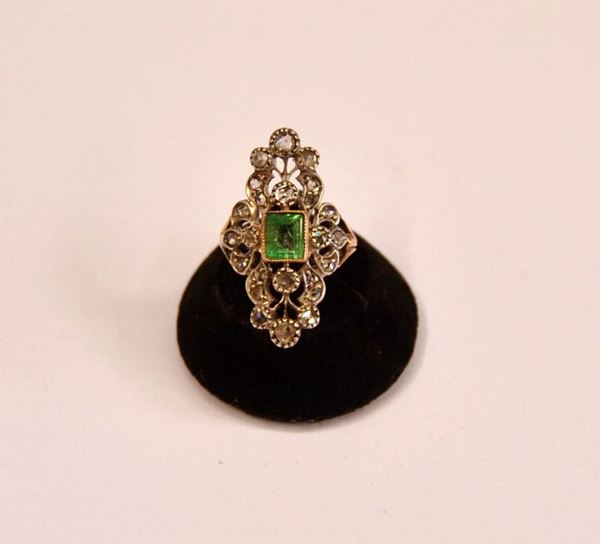 ANELLO, INIZI SEC. XX,IN ORO ROSSO, ARGENTO,&nbsp;&nbsp;&nbsp;&nbsp;&nbsp;&nbsp;&nbsp;&nbsp;&nbsp;&nbsp;&nbsp;&nbsp;&nbsp;&nbsp;&nbsp;&nbsp;&nbsp;&nbsp;&nbsp;&nbsp;&nbsp;&nbsp;&nbsp;&nbsp;&nbsp;&nbsp;&nbsp;&nbsp;&nbsp;&nbsp;