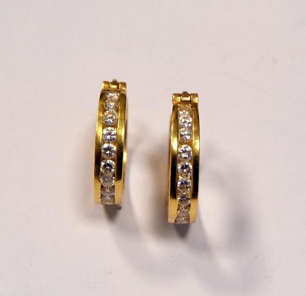 PAIO DI ORECCHINI IN ORO GIALLO E DIAMANTI&nbsp;&nbsp;&nbsp;&nbsp;&nbsp;&nbsp;&nbsp;&nbsp;&nbsp;&nbsp;&nbsp;&nbsp;&nbsp;&nbsp;&nbsp;&nbsp;&nbsp;&nbsp;&nbsp;&nbsp;&nbsp;&nbsp;&nbsp;