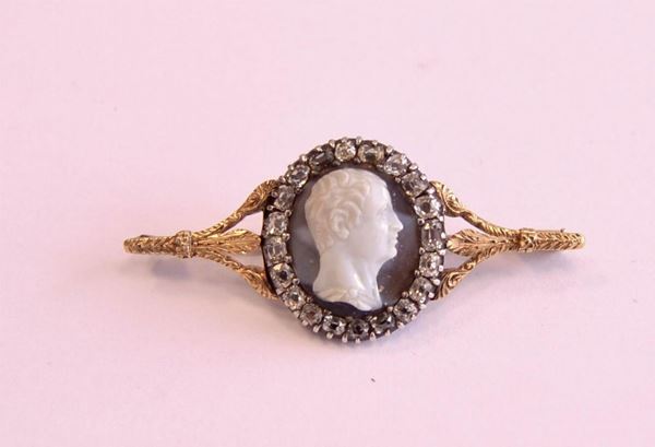 SPILLA CAMMEO, IN ORO GIALLO, ARGENTO E