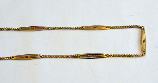 LUNGA COLLANA IN ORO GIALLO