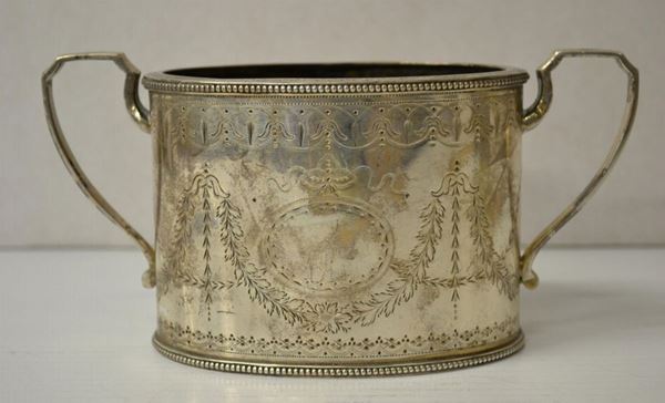 ZUCCHERIERA, LONDRA, 1868  - Asta MOBILI, DIPINTI, OGGETTI D'ARTE E GIOIELLI - Poggio Bracciolini Casa d'Aste