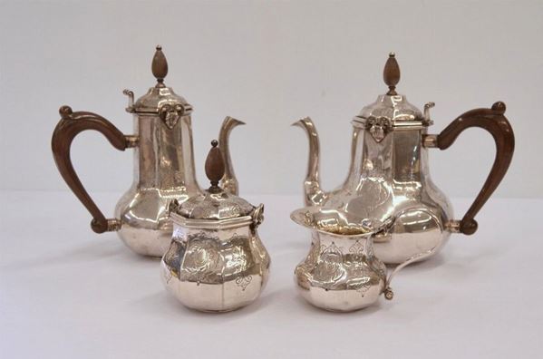 SERVITO DA TE' E CAFFE', SEC. XX, SCORTEGGI  - Asta MOBILI, DIPINTI, OGGETTI D'ARTE E GIOIELLI - Poggio Bracciolini Casa d'Aste