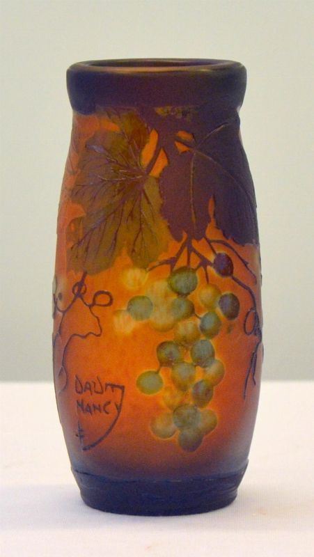 Vaso, Daum Nancy, Francia, sec. XX, in vetro  - Asta MOBILI, DIPINTI, OGGETTI D'ARTE E GIOIELLI - Poggio Bracciolini Casa d'Aste