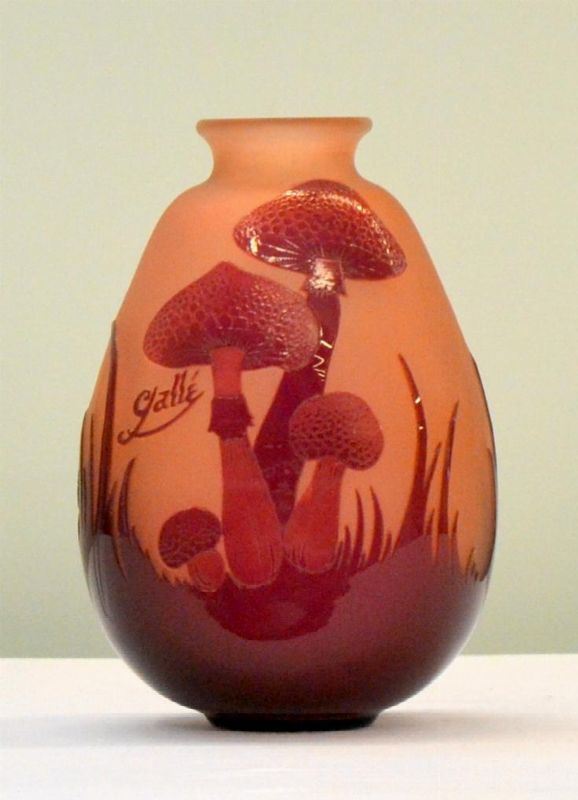 Emile Galle&#8217;  - Asta MOBILI, DIPINTI, OGGETTI D'ARTE E GIOIELLI - Poggio Bracciolini Casa d'Aste