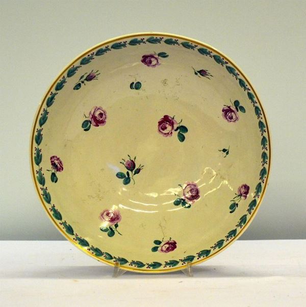 Ciotola, manifattura Ginori a Doccia, secolo XIX, in porcellana
