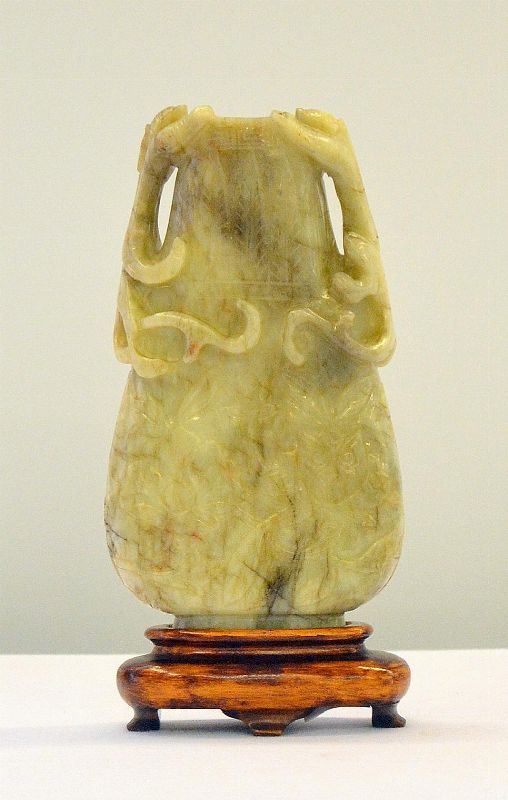 Vaso, arte orientale, fine sec. XIX, in giada,