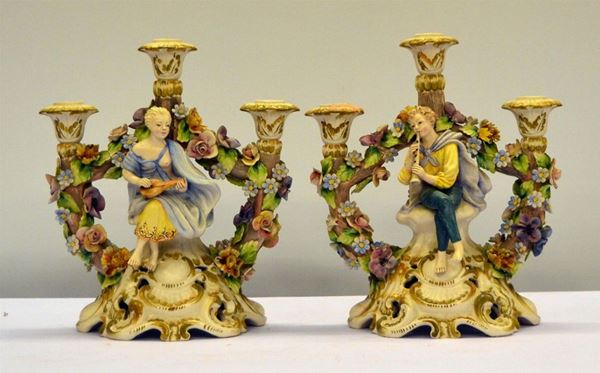 Due candelieri, manifattura Bassano, sec. XX,  - Asta MOBILI, DIPINTI, OGGETTI D'ARTE E GIOIELLI - Poggio Bracciolini Casa d'Aste