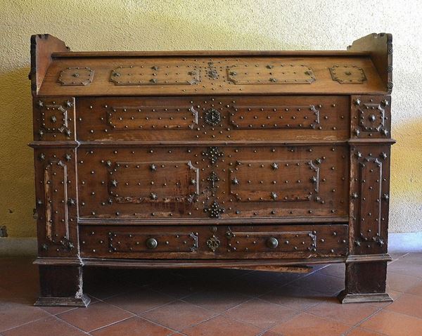 Arcile, Bologna, sec. XVII, in noce, piano da alzarsi,