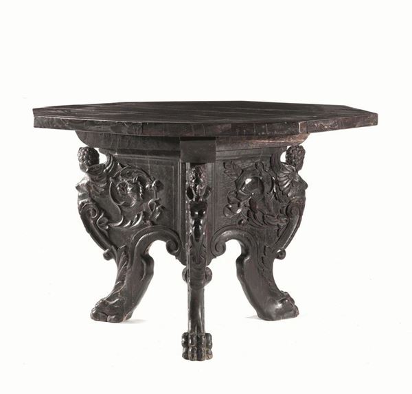TAVOLO OTTAGONALE, STILE RINASCIMENTO  - Asta interni - Poggio Bracciolini Casa d'Aste