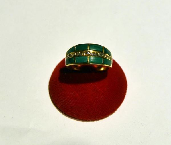 ANELLO IN ORO GIALLO, DIAMANTI E PIETRE