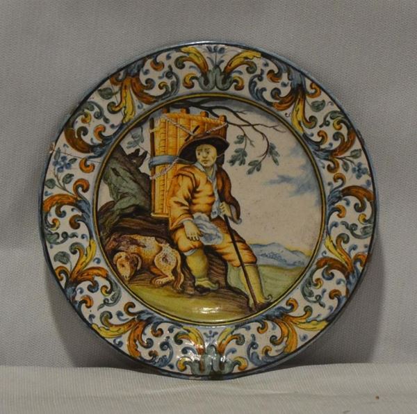 Piattino, sec. XIX, in maiolica di Castelli,