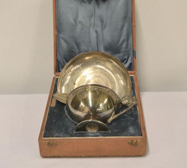 TAZZA CON PIATTINO E CUCCHIAIO, FINE SEC.XIX&nbsp;&nbsp;&nbsp;&nbsp;&nbsp;&nbsp;&nbsp;&nbsp;&nbsp;&nbsp;&nbsp;&nbsp;&nbsp;&nbsp;&nbsp;&nbsp;&nbsp;&nbsp;&nbsp;&nbsp;&nbsp;&nbsp;&nbsp;&nbsp;&nbsp;&nbsp;