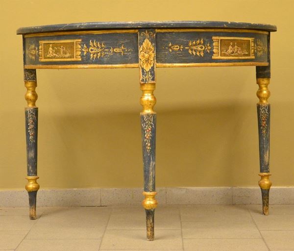 Consolle, in stile 700, in legno laccato e