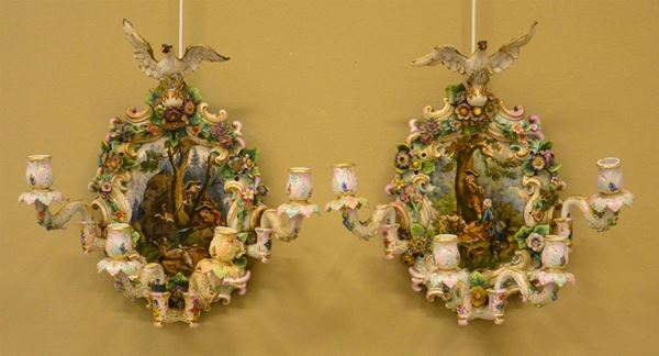 Coppia di applique, Germania, sec. XIX, in porcellana pitturata