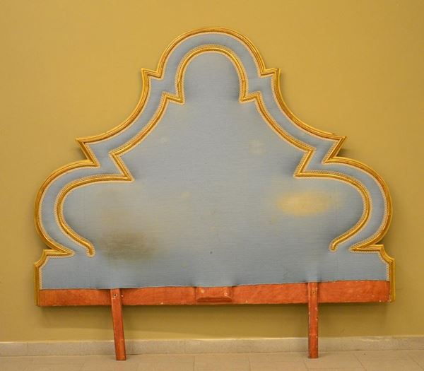 Testata di letto, Luigi XVI, sec. XVIII, in legno laccato e sagomato,