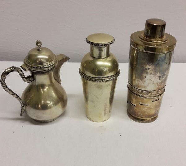 TEIERA , E SHAKER , SEC, XX                                                 - Asta DIPINTI  MOBILI  OGGETTI D'ARTE - Poggio Bracciolini Casa d'Aste