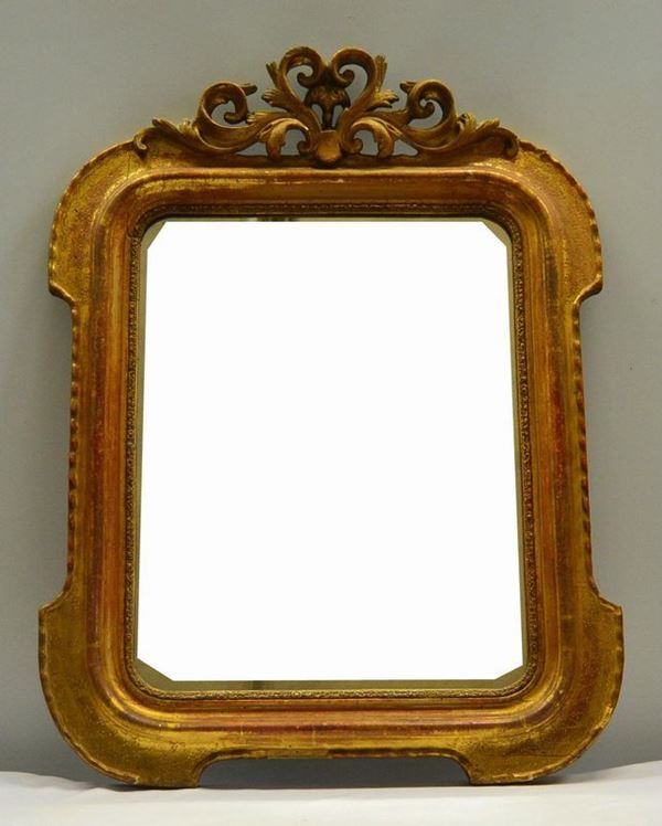 Specchiera, in stile 700, in legno laccato,&nbsp;&nbsp;&nbsp;&nbsp;&nbsp;&nbsp;&nbsp;&nbsp;&nbsp;&nbsp;&nbsp;&nbsp;&nbsp;&nbsp;&nbsp;&nbsp;&nbsp;&nbsp;&nbsp;&nbsp;&nbsp;&nbsp;&nbsp;&nbsp;&nbsp;&nbsp;&nbsp;&nbsp;&nbsp;&nbsp;&nbsp;